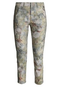 Pantalon à imprimé floral en vert clair, arborant un mélange de fleurs blanches, roses et bleues. Tissu texturé avec un design fuselé et des accents sur les côtés.