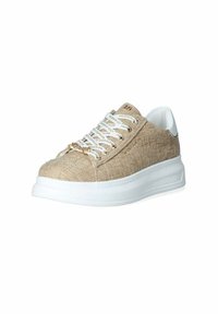 Sneaker in tela beige con lacci bianchi e collo imbottito, dotata di una spessa suola in gomma bianca e una sottile etichettatura laterale.