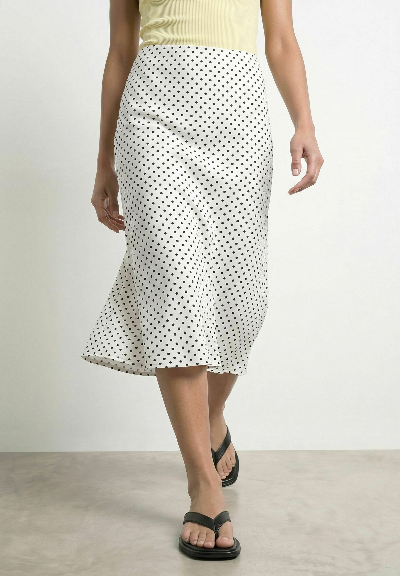スカート Ans Dotsloevner pencil skirt White White A-line skirts for women | Upgrade your wardrobe | ZALANDO
