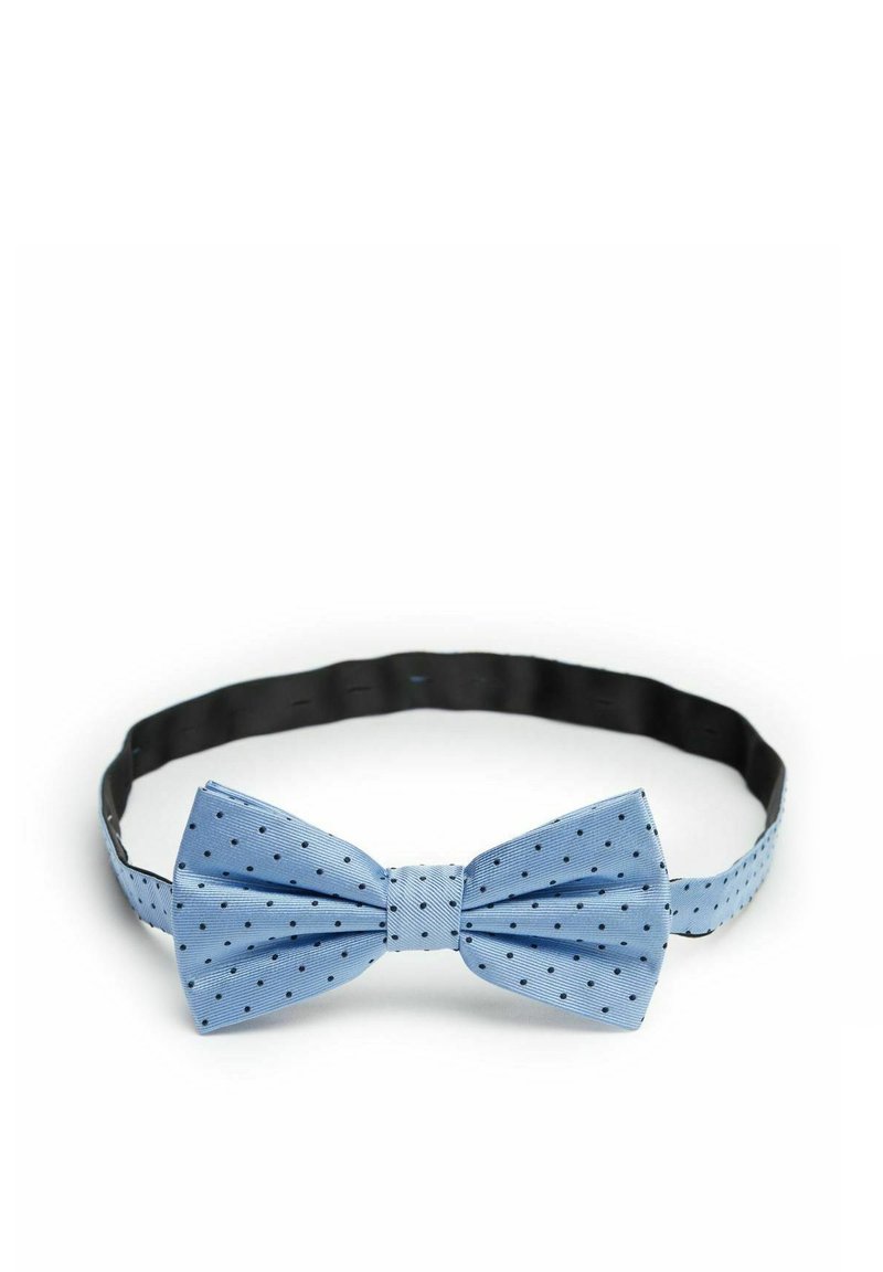 Ljusblå fluga med svarta prickar; gjord av slitstyg; har ett solidt svart justerbart band.