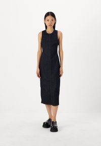 Calvin Klein Jeans COLUMN DRESS - Dongerikjole - denim rinse
