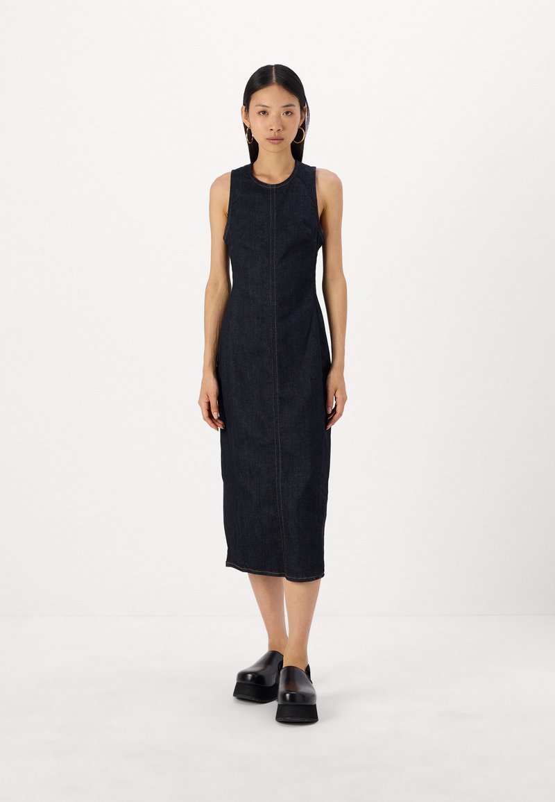 Calvin Klein Jeans COLUMN DRESS - Dongerikjole - denim rinse