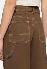 Dickies STEVENSVILLE  - Jean droit - mushroom