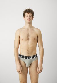 Calvin Klein Underwear HIP BRIEF 3 PACK INTENSE POWER COTTON - Fecskék - black/grey heather/white