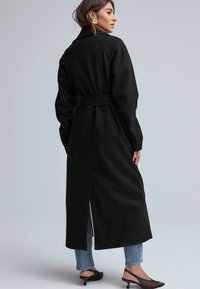 Next UNLINED BELTED - REGULAR FIT - Trenchcoat - black