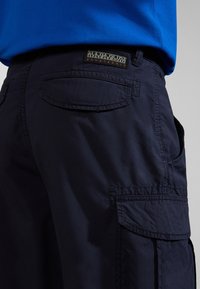 Thumbnail Image 6