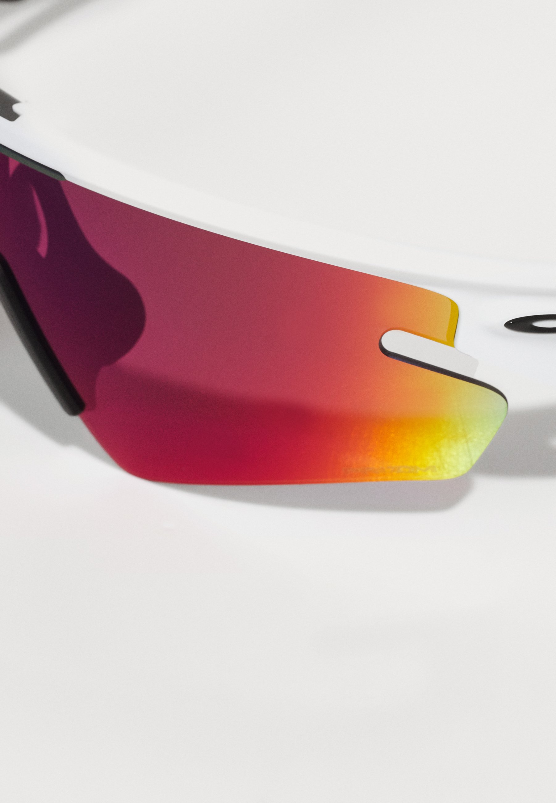 Oakley Sphaera™ Slash サングラス ホワイト Oakley - Sphaera Slash | Pedal Mafia Australia