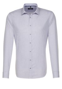 Camicia a maniche lunghe con bottoni di colore viola chiaro, caratterizzata da un motivo a griglia con accenti blu e rossi. Realizzata in tessuto morbido con colletto classico.