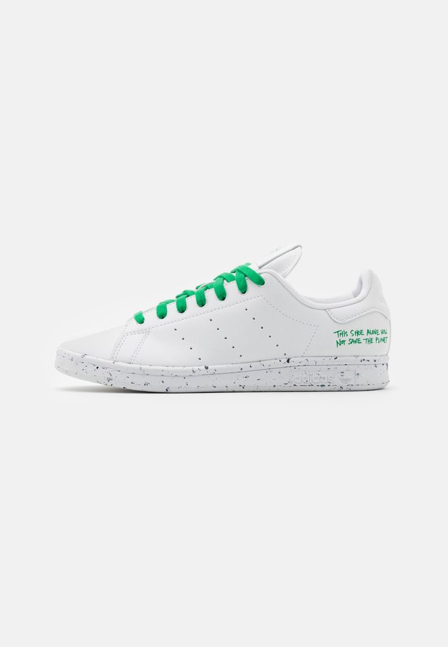 STAN SMITH SPORTS INSPIRED SHOES - Baskets basses - footwear white/green