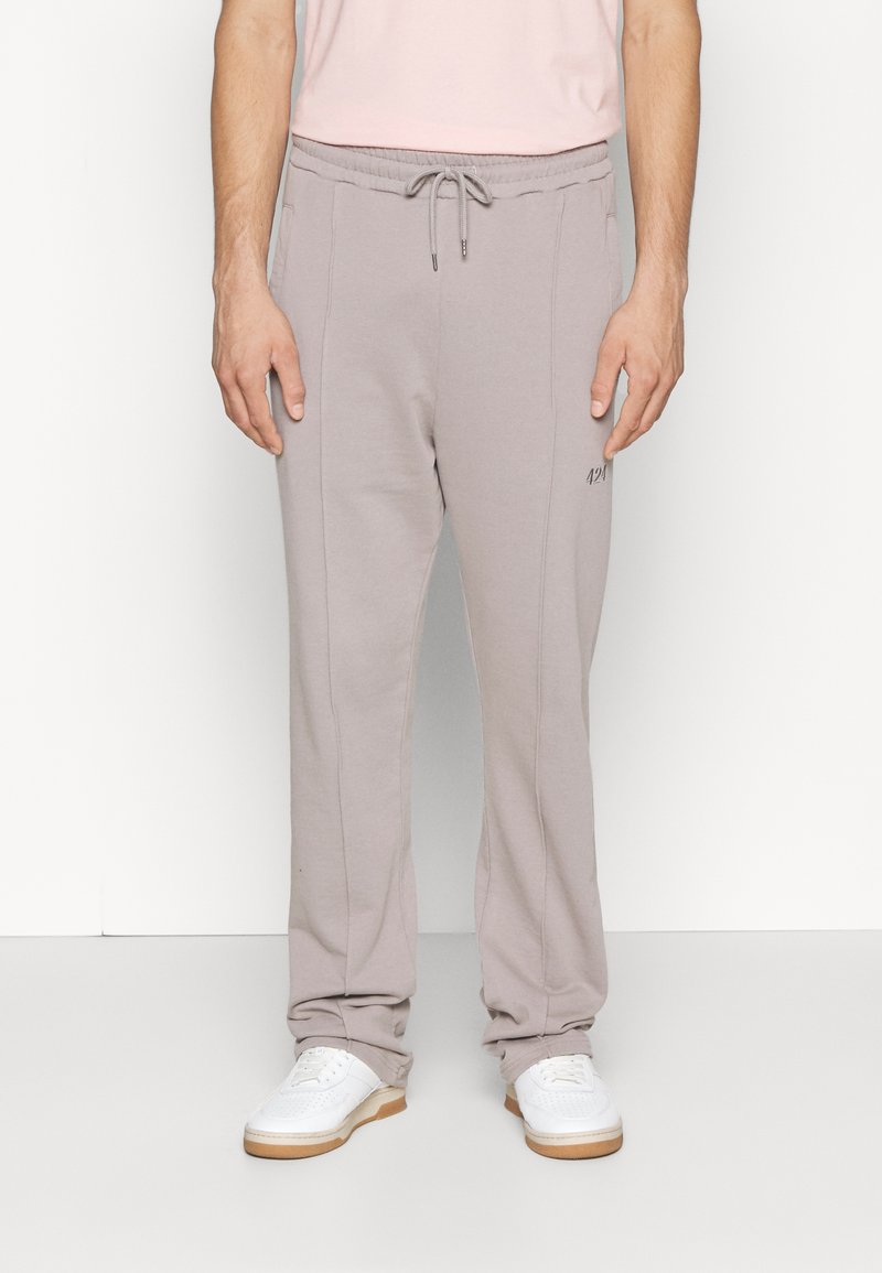 424 Tracksuit bottoms beige Zalando.ie
