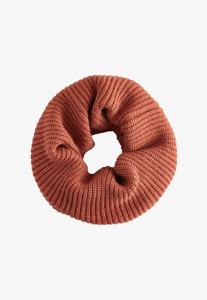 Écharpe en tricot infini couleur orange brûlé, dotée d'une texture côtelée et d'un design circulaire continu pour un port facile.