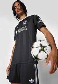 adidas Performance LIVERPOOL FC THIRD  - Klub merchandise - black