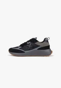 Seleccionado, black