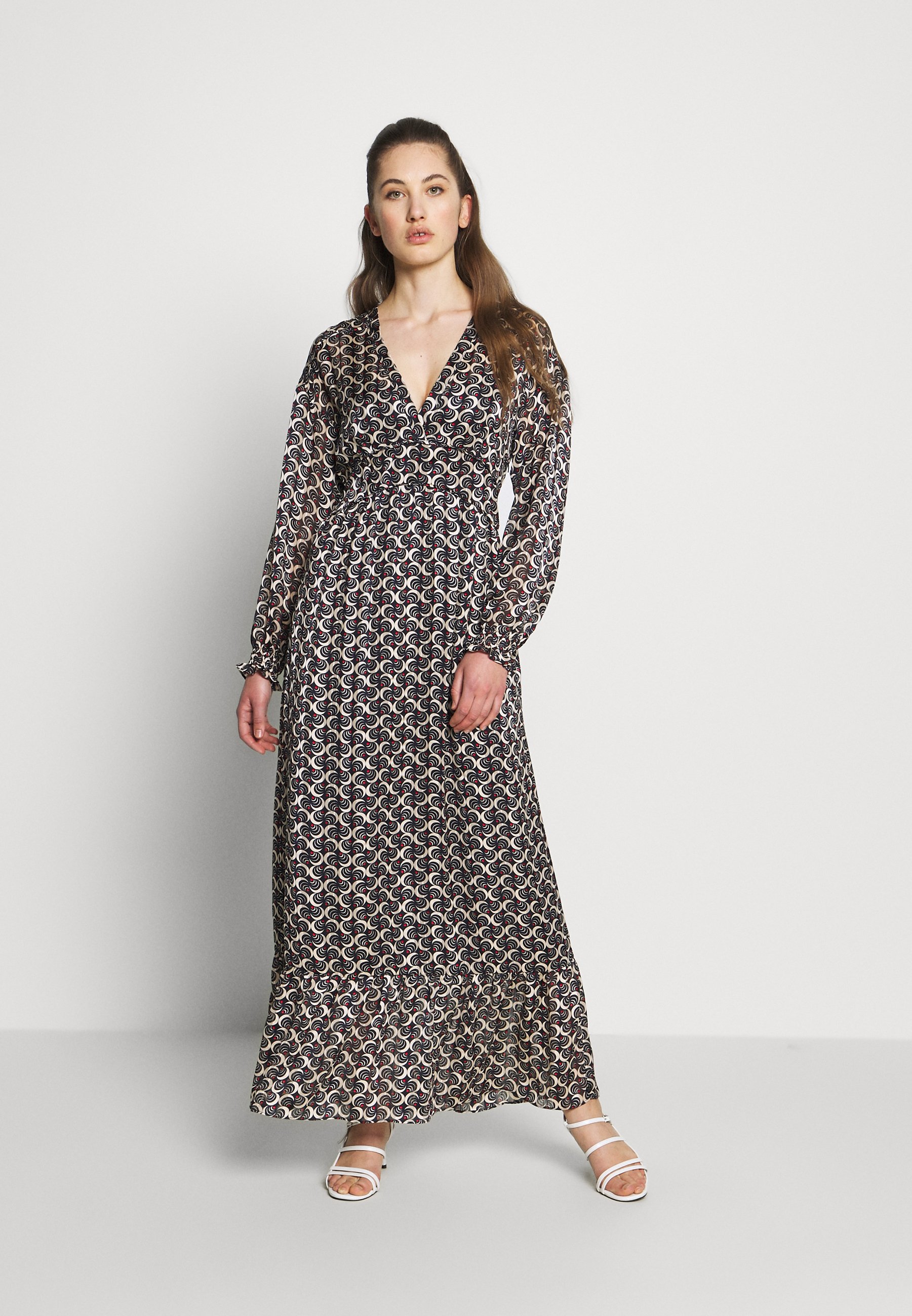 medieval renaissance dress