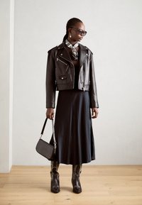Esprit SKIRT - A-linjekjol - black
