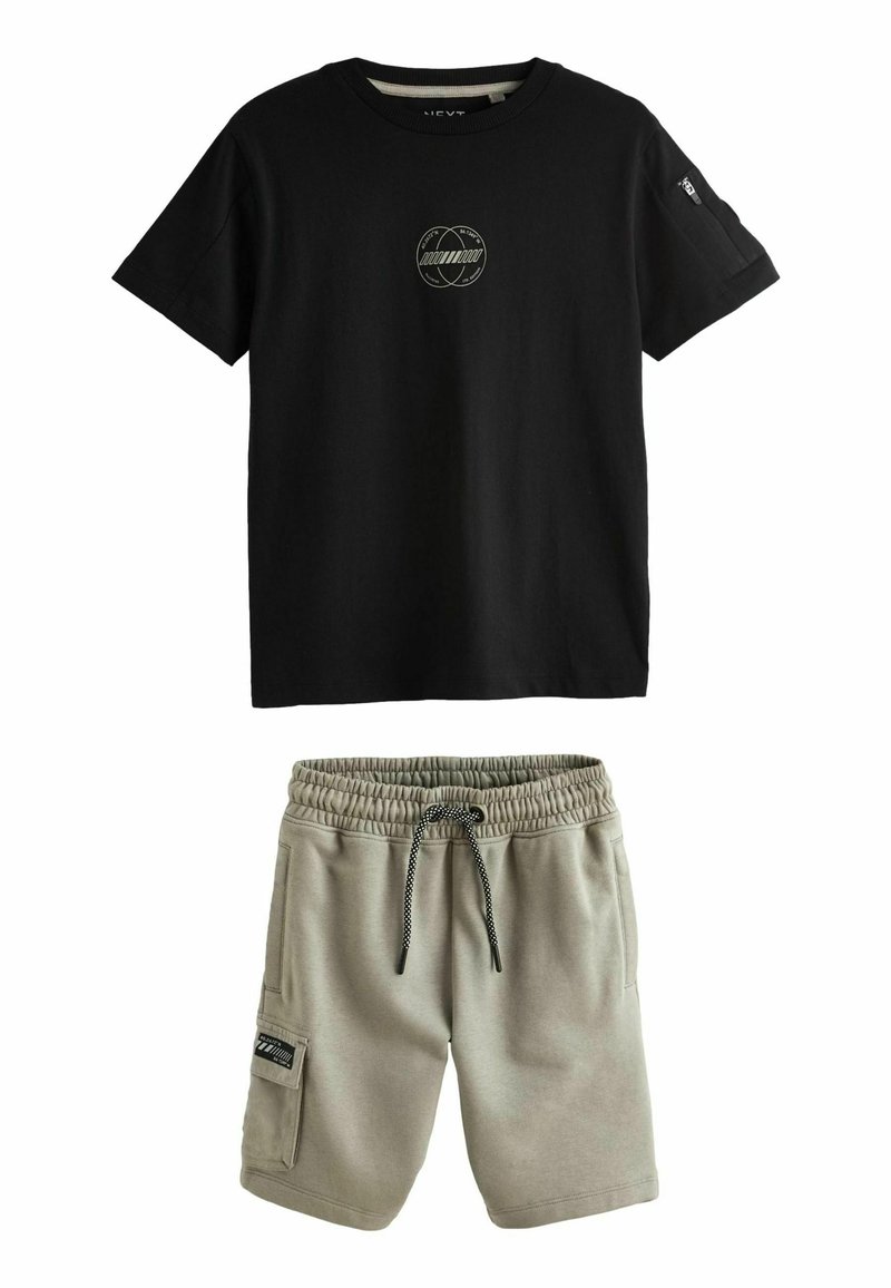 Next - SET - Shorts - black khaki, Ingrandire