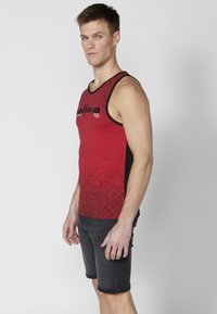 Koroshi Felső - rojo   red
