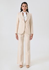Rinascimento Blazer - beige