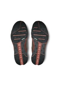 On CLOUDHORIZON - Chaussures de marche - fog   mahogany