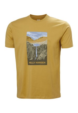 Camiseta de algodón amarilla mostaza con un gráfico de una cascada y montañas, con el texto "HELLO HANSEN" en la parte inferior. Mangas cortas.