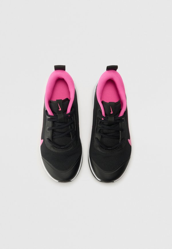 OMNI COURT UNISEX – Trainingsschuh