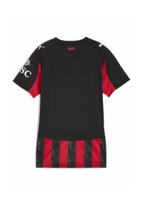 Maillot à manches courtes noir et rouge avec un ourlet inférieur à motif, texte 'Milan' au dos et logo Puma sur les manches.