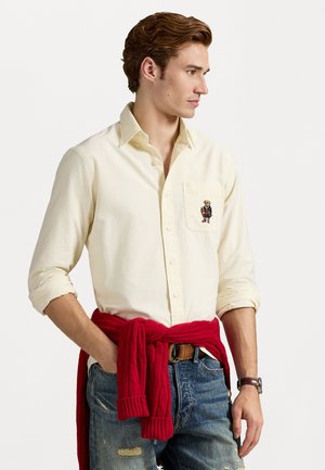 CUSTOM FIT POLO BEAR OXFORD SHIRT - Skjorter - herbal milk