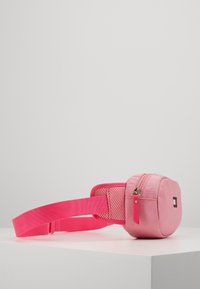 Tommy Hilfiger GIRLS BUMBAG - Borsa a tracolla - pink