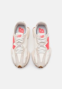 New Balance MS327 UNISEX - Sapatilhas - moonbeam