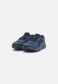 Under Armour BANDIT TRAIL 3 - Trail hardloopschoenen - academy/black/team royal