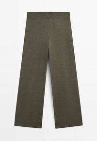 Pantalon en maille à jambes larges de couleur vert olive, avec une ceinture élastique côtelée et des bords côtes aux ourlets, présenté sur un fond uni.