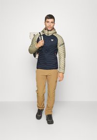 Dynafit RADICAL HOOD JACKET - Dunjakker - rock khaki