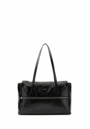 Sac à main Guess noir avec deux longues lanières, une poche zippée horizontale à l'avant, et une finition texturée brillante.