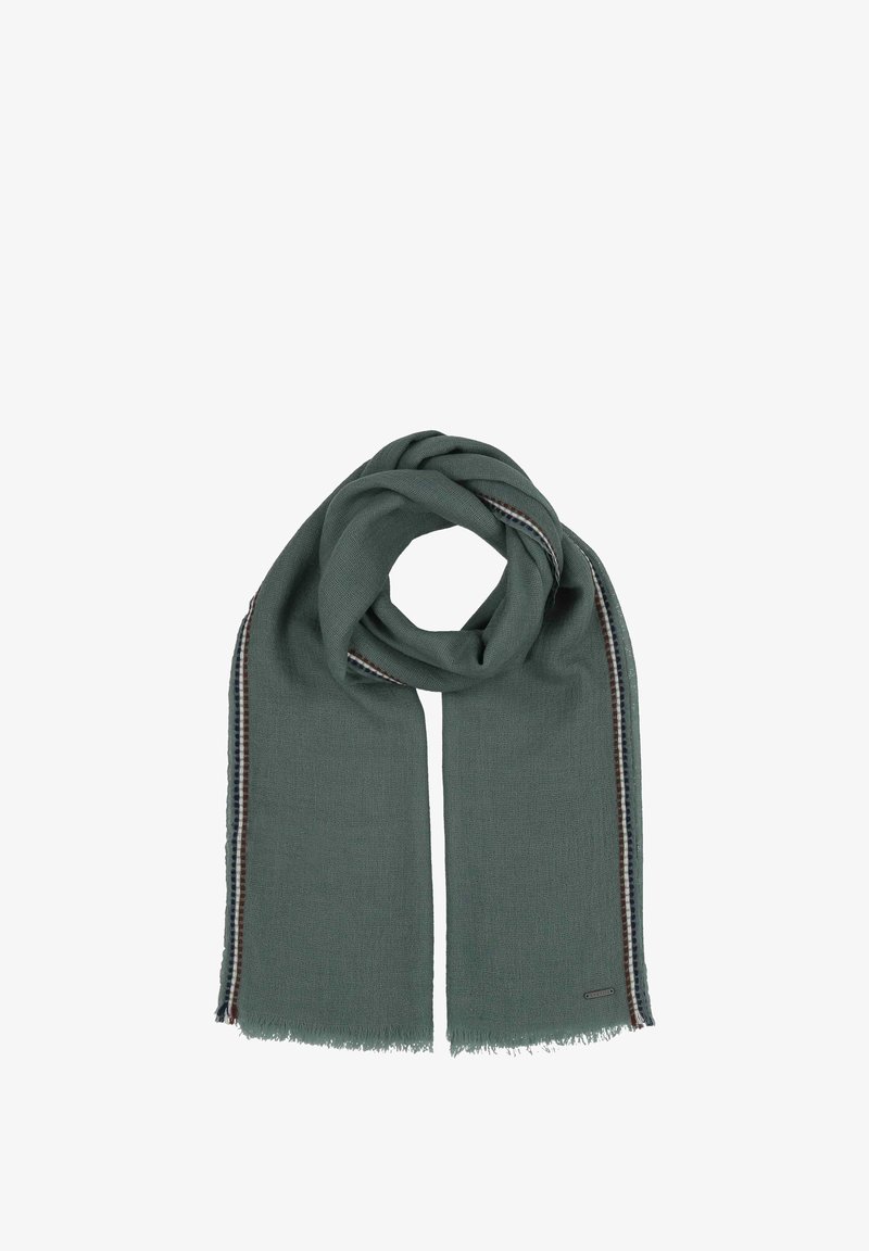 Écharpe tissée verte avec des bords frangés, présentant un motif rayé contrastant le long des bordures. Texture douce, design léger.