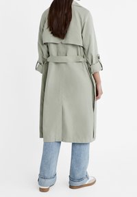 Stradivarius Trench - light green