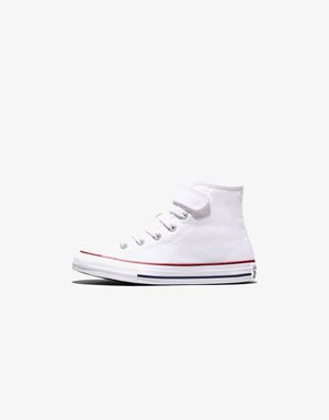 Scarpa da ginnastica alta in tela bianca con lacci, una fascia in Velcro, strisce rosse e blu sulla suola di gomma bianca, mostrata su sfondo bianco.