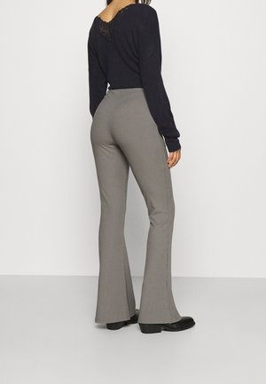 Spodnie materiałowe