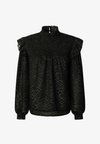 W11 MARGA - Bluse - black