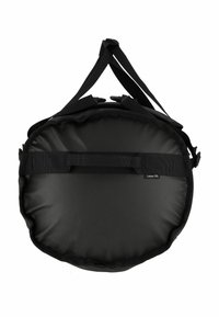 Borsa da viaggio nera, tondeggiante, realizzata in materiale sintetico liscio, con doppie cinghie superiori e una cinghia orizzontale per un facile trasporto.