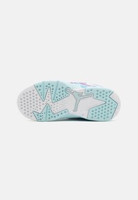 Jordan JUMPMAN MVP - Tenisky - white/hyper violet/glacier blue/aquarius blue