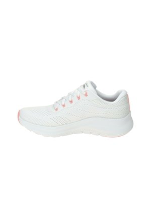 Trainers - white pink blue