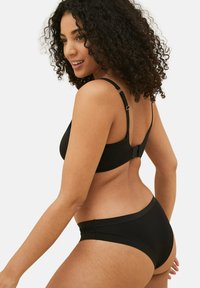 Marks & Spencer FLEXIFIT - Trojúhelníková podprsenka - black