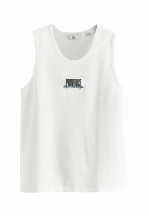 Valge tank-top tekstuurse soonikulise kangaga. Keskosas on musta ja sinisega "PROVENCE" tekstigraafika. Ümmargune kaelus, varrukateta disain.