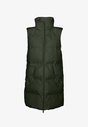 Vesta puf în verde închis, cu guler înalt, fermoar frontal și două buzunare laterale; confecționată dintr-un material moale, căptușit, cu o textură netedă.