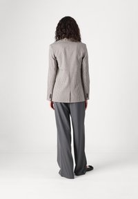 Anna Field Tall Kratka jakna - beige