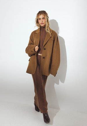TURTLENECK - Maxi-jurk - brown
