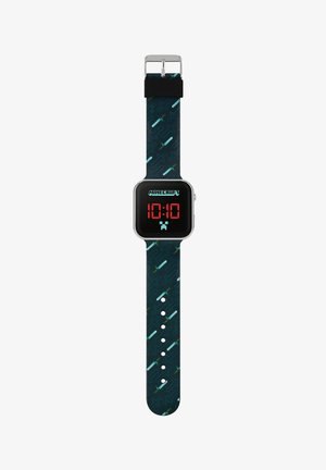 Orologio digitale con quadrante quadrato nero che mostra numeri rossi; il cinturino presenta uno sfondo blu con motivi a spada pixelati.