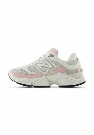 Trainers - pink grey