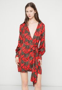 Never Fully Dressed BOW MINI VIENNA - Cocktail φόρεμα / Φόρεμα για πάρτι - red