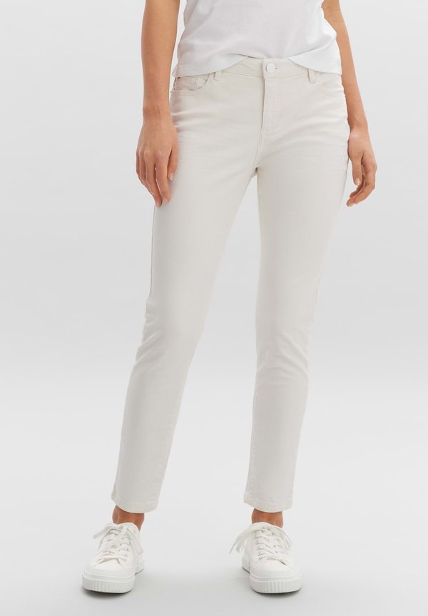 EVITA - Jeans Slim Fit - milk